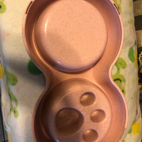 Practically Brand New Pink Slow Feed Dog Bowl - Picture 2 of 3